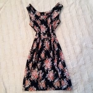 Floral print dress